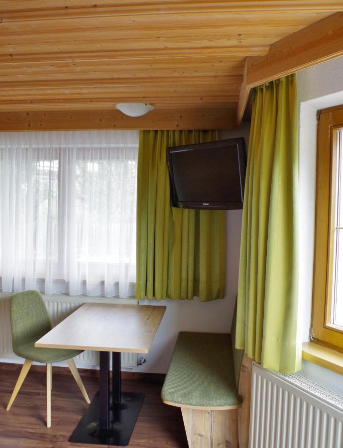 Hotel Edi Samnaun Habitación foto